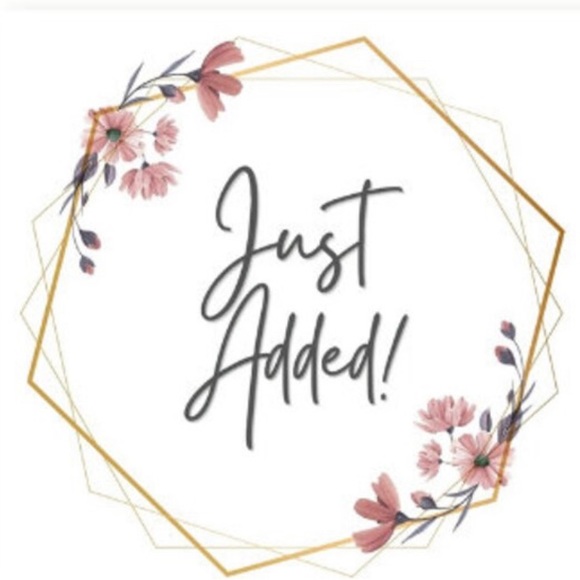 Meet your Posher, Maria G. - Picture 4 of 5